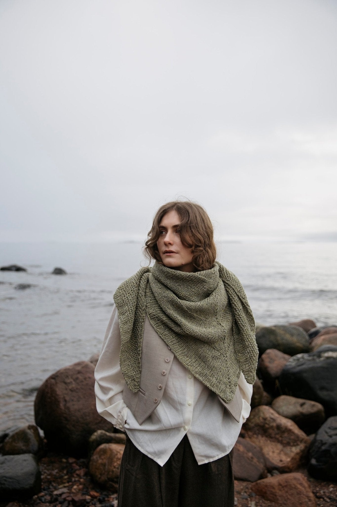 Soothing Stitches: Knits for a Quiet Mind - Pauliina Kuunsola - WoolAnn