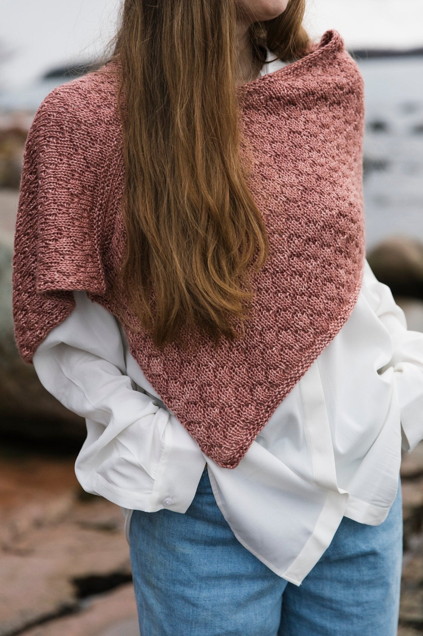 Soothing Stitches: Knits for a Quiet Mind - Pauliina Kuunsola - WoolAnn