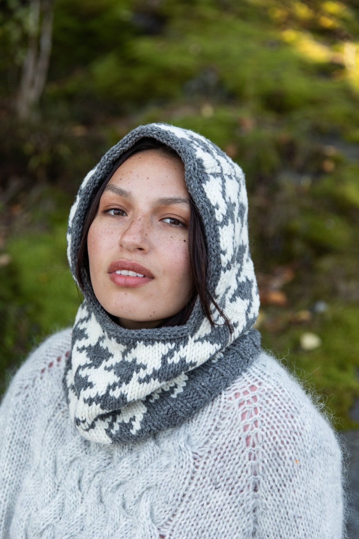 Laine Publishing - 52 Weeks of Chunky Knits - WoolAnn