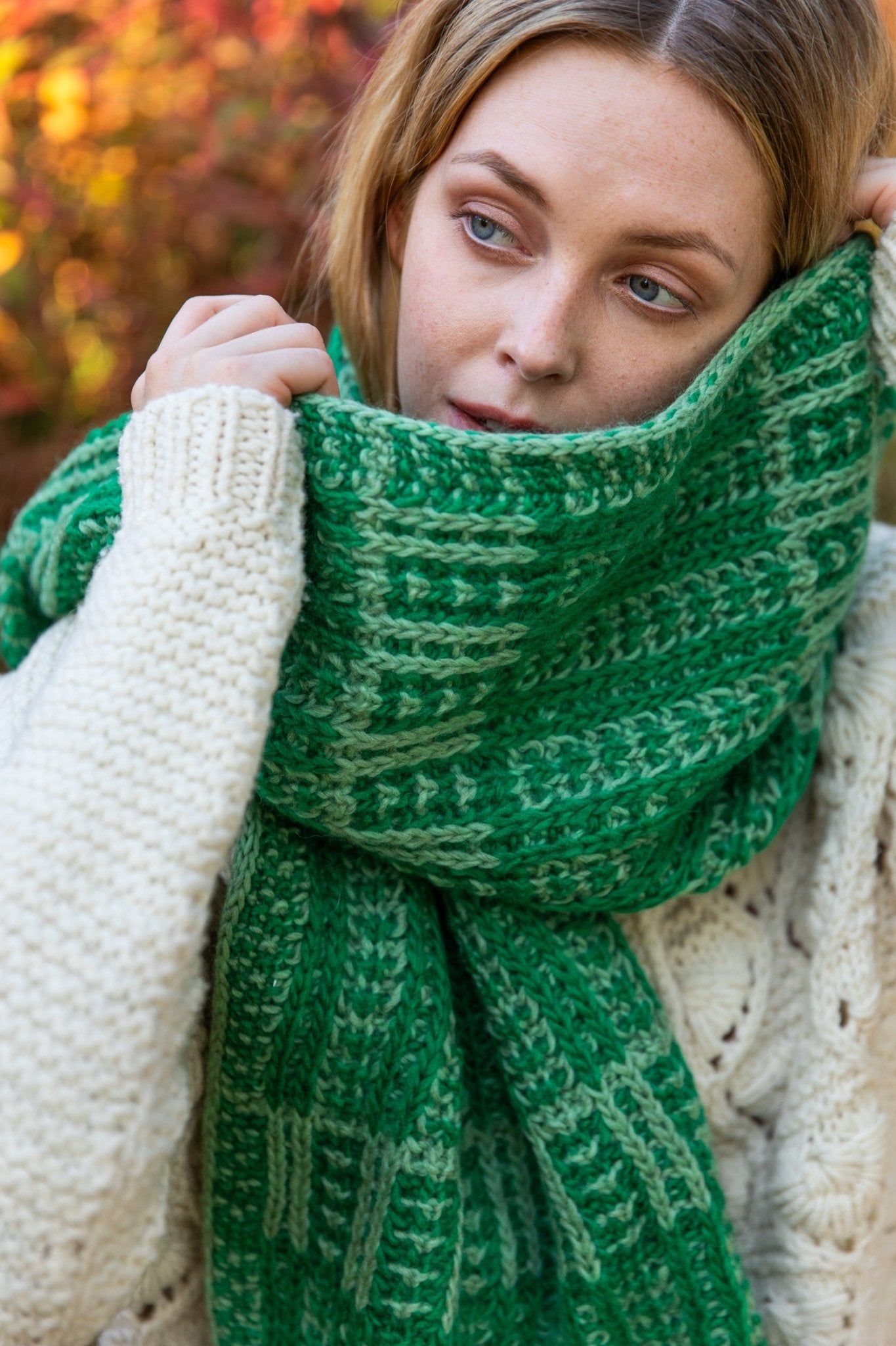 Laine Publishing - 52 Weeks of Chunky Knits - WoolAnn