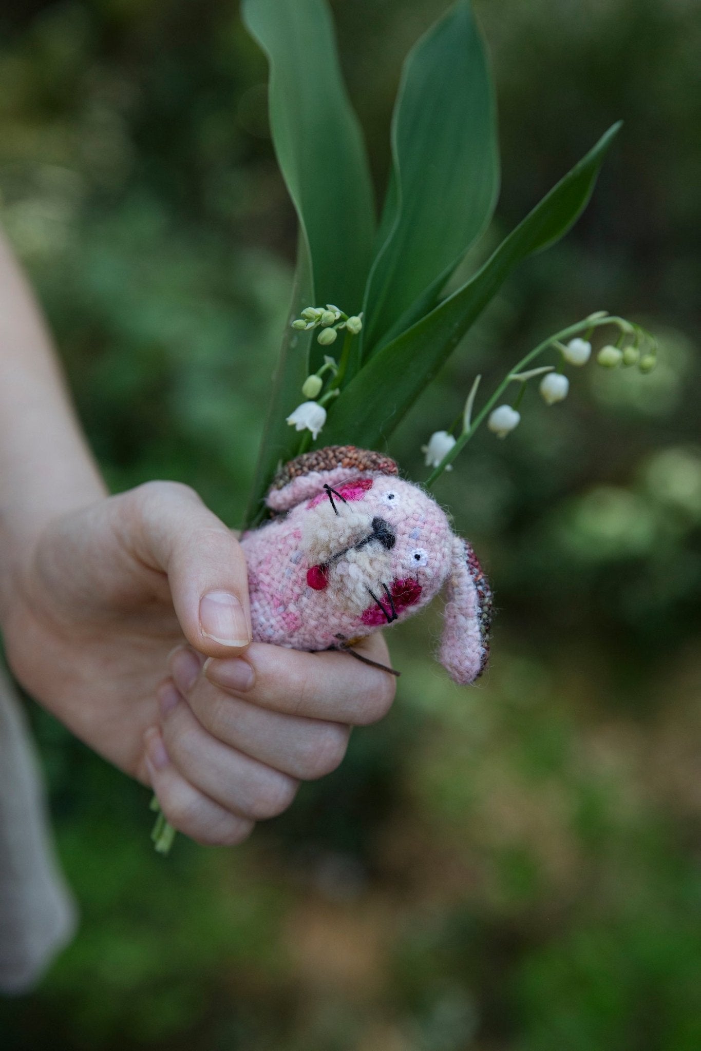 Tiny Friends: A Guide to Mosaic Embroidery - Tomomi Mimura - WoolAnn