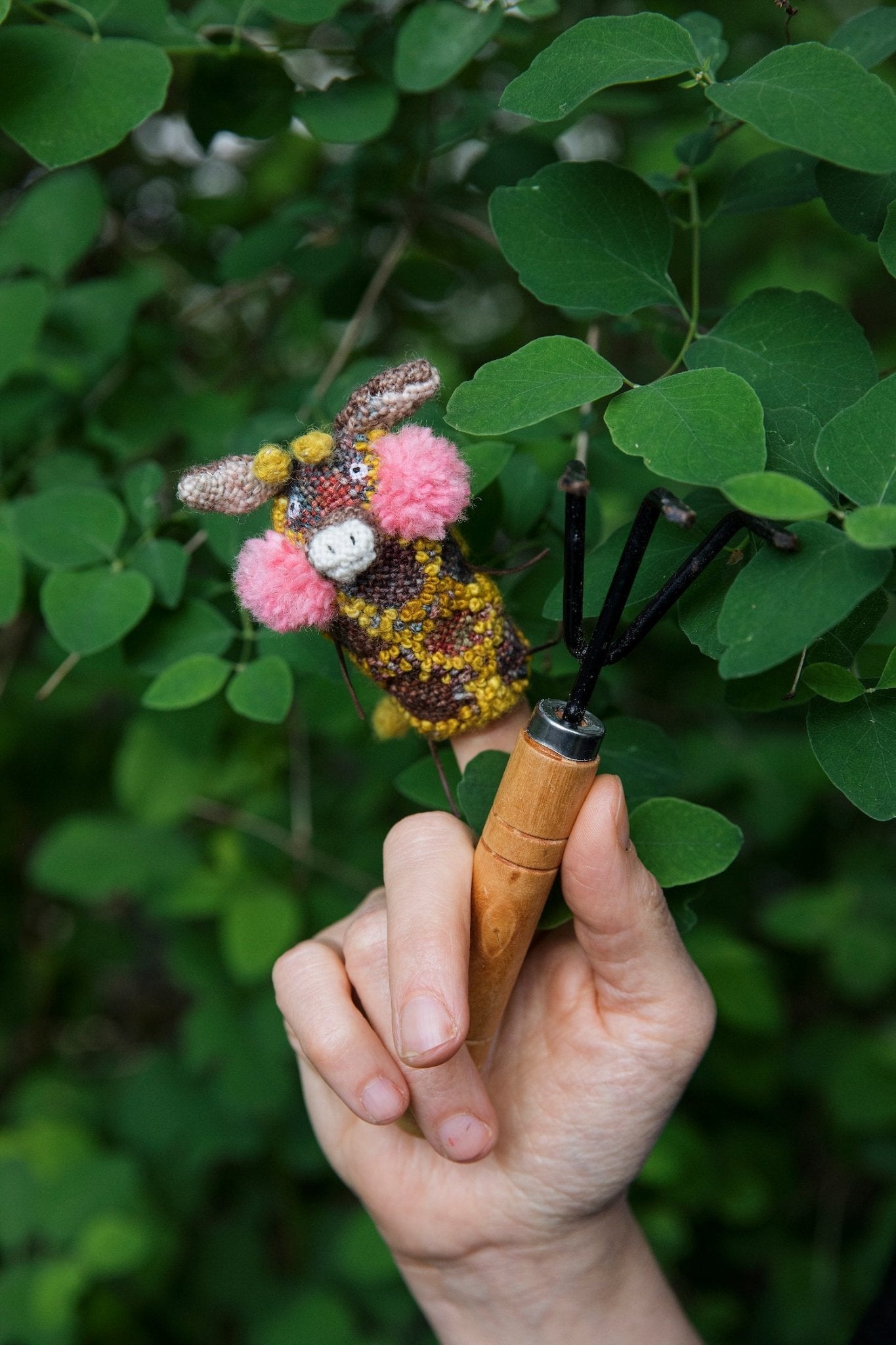 Tiny Friends: A Guide to Mosaic Embroidery - Tomomi Mimura - WoolAnn