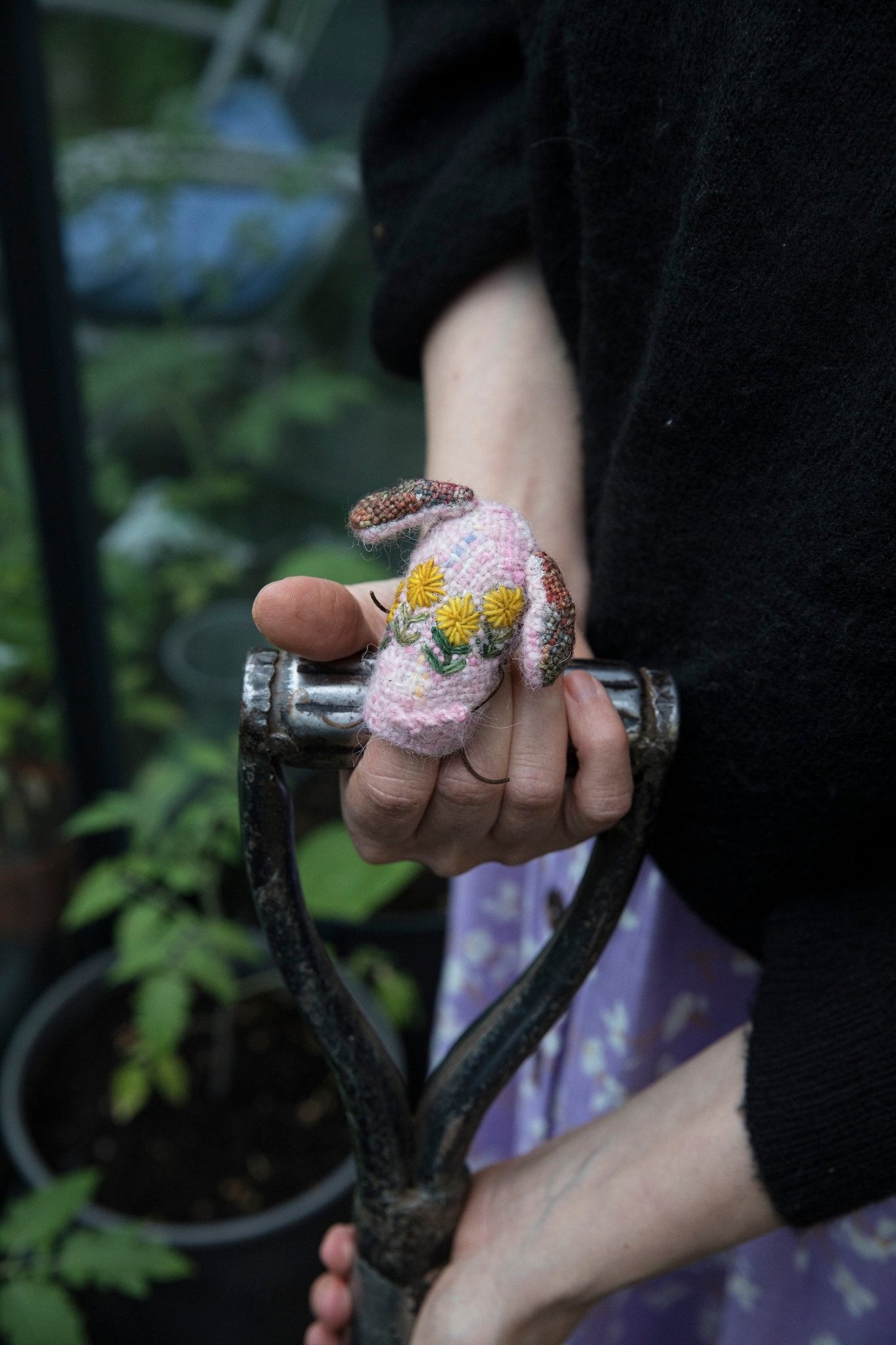 Tiny Friends: A Guide to Mosaic Embroidery - Tomomi Mimura - WoolAnn